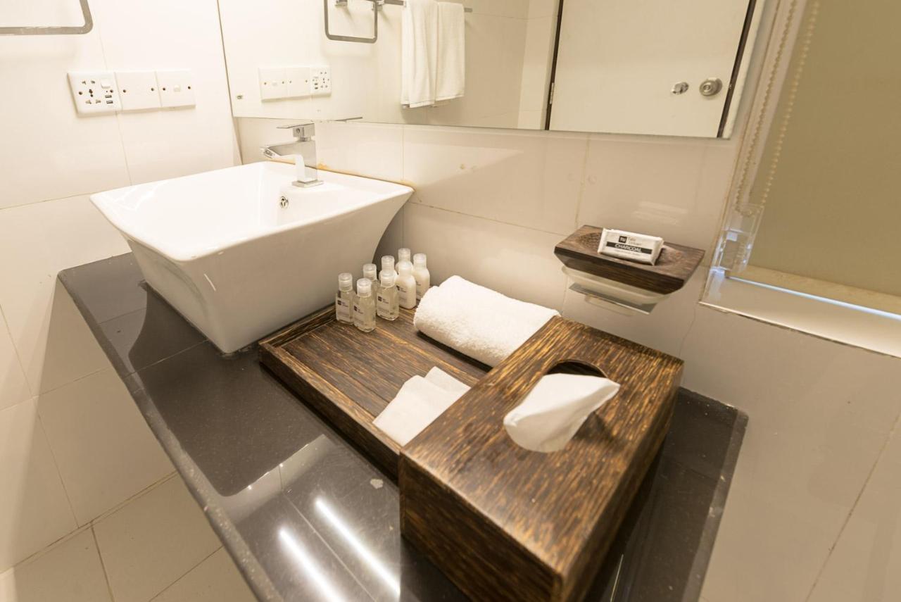 Pearl Royal Hotel, Kolombo Zewnętrze zdjęcie