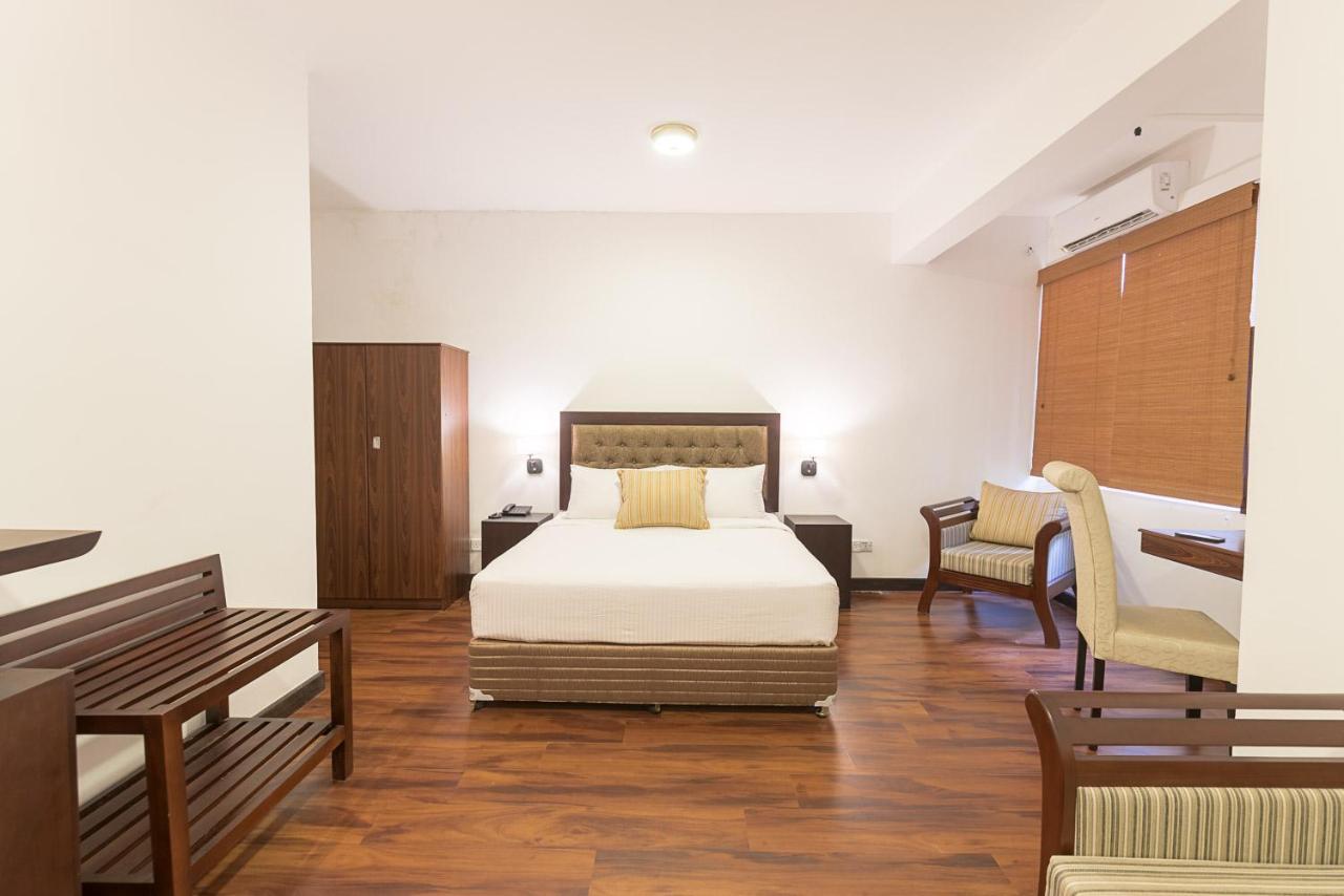 Pearl Royal Hotel, Kolombo Zewnętrze zdjęcie